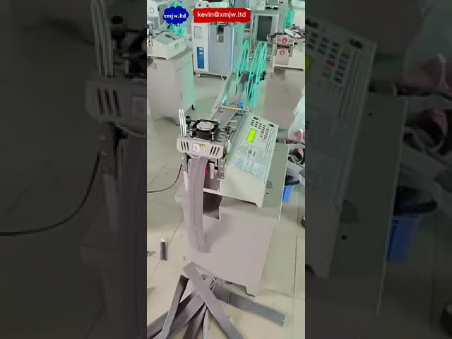 자동 PVC 원단 밀봉 및 라벨 부착 롤 면직물 절단기