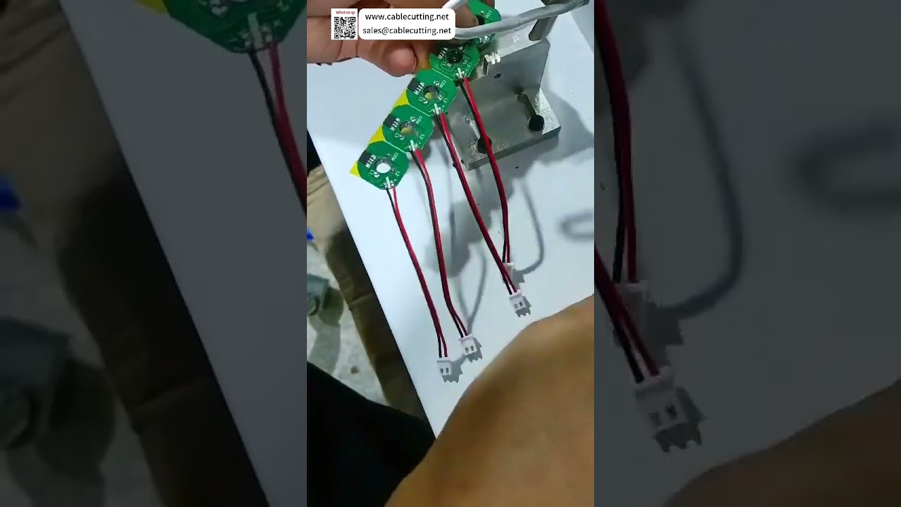 소형 팬 와이어 PCB 납땜기 | 시간당 800개 고수율 고품질 용접 장비