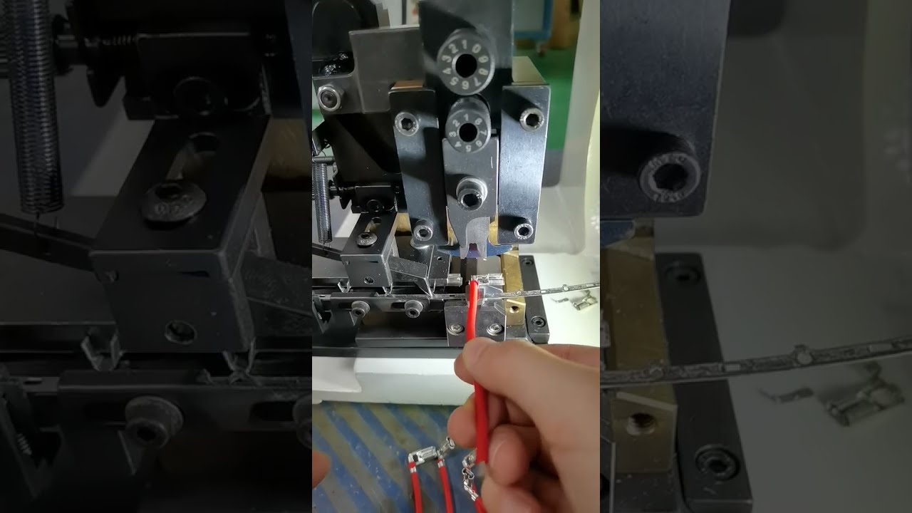 Silent Terminal Machine with Horizontal Mold Crimping - Factory Automation